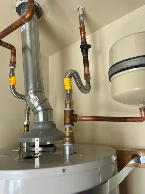 Water heater installation and plumbing repair in Valley Glen
